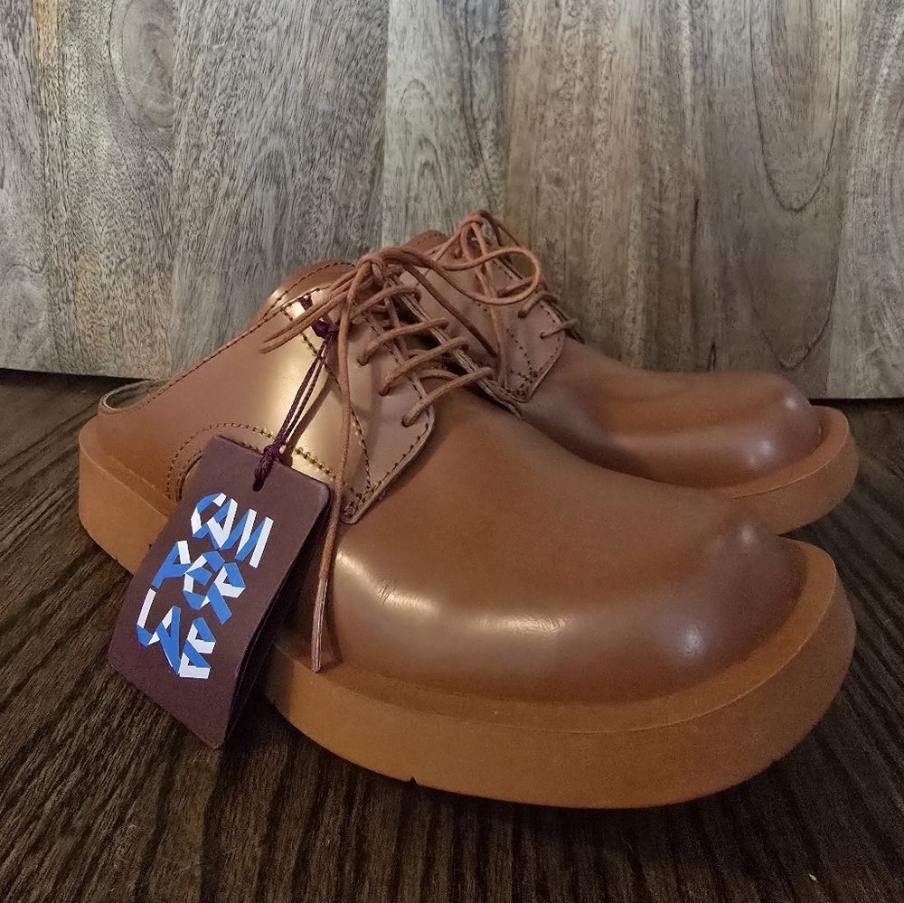 Camper MIL 1978 Unisex (EU 38)